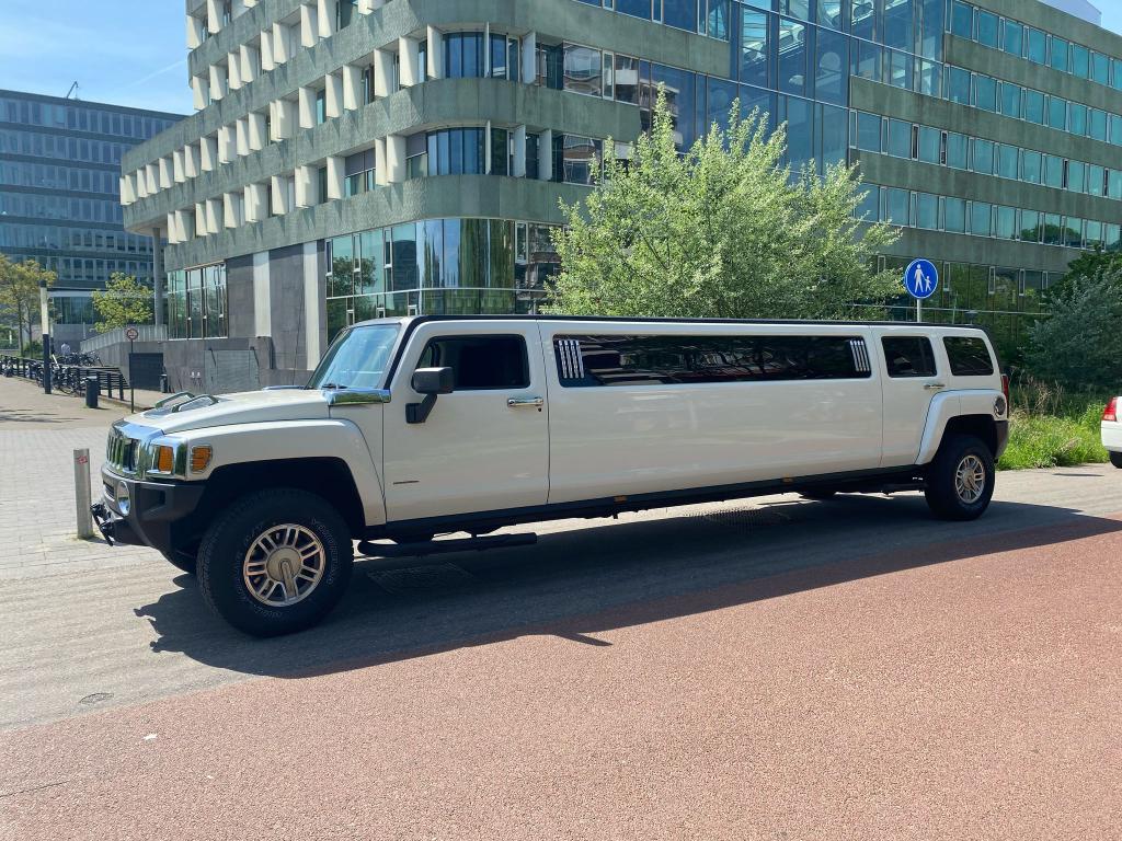 Hummer H3 Limousine wit