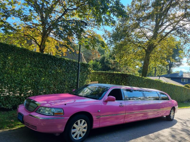 Lincoln Limousine roze - Luxe Limousine